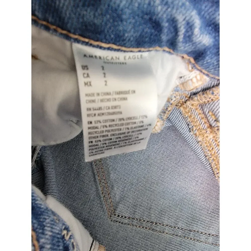 AMERICAN EAGLE MOM Shorts Womens Size 2 High Rise Fray Stretch Festival Beachy